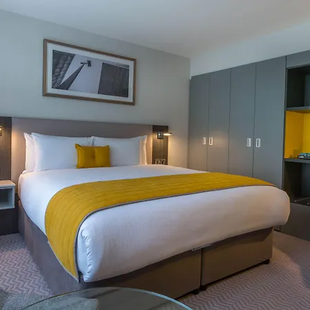 Maldron Pearse Street Отель 4*