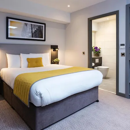 Maldron Pearse Street Отель Дублин