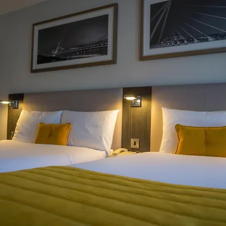 Maldron Pearse Street Отель Дублин
