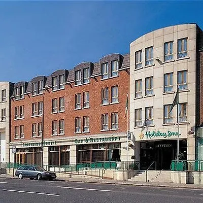 Maldron Pearse Street 4* Дублин