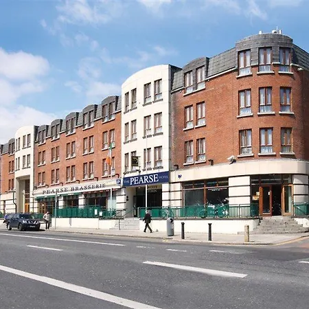 Szálloda Maldron Pearse Street 4*
