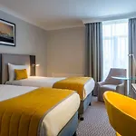 Szálloda Maldron Pearse Street 4*