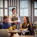 Maldron Pearse Street 4*
