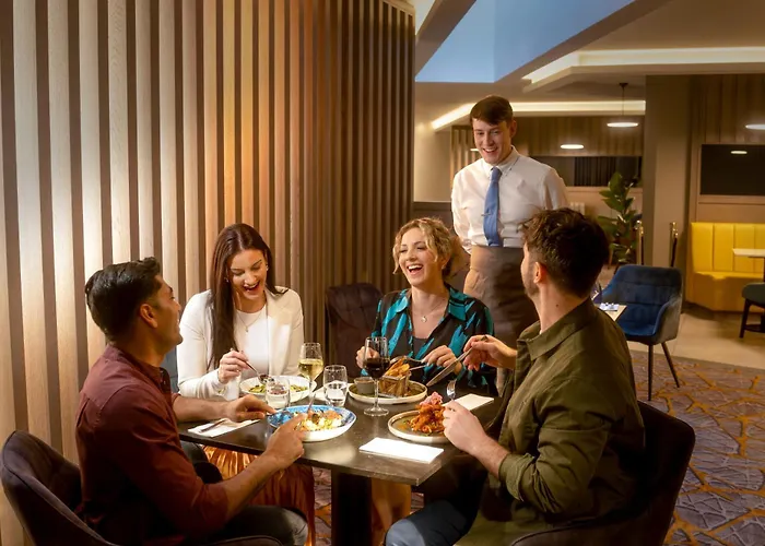 Отель Maldron Pearse Street