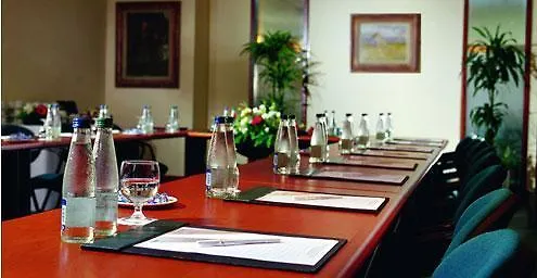 Maldron Pearse Street Отель Дублин