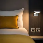 Maldron Pearse Street 4*