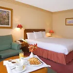 Hotel Maldron Pearse Street