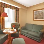 Maldron Pearse Street 4*
