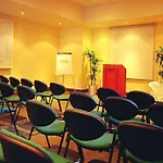 Hotel Maldron Pearse Street 4*