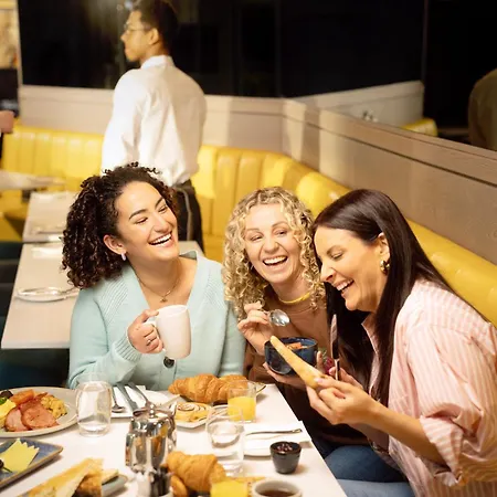 Maldron Pearse Street Δουβλίνο