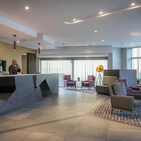 Maldron Pearse Street