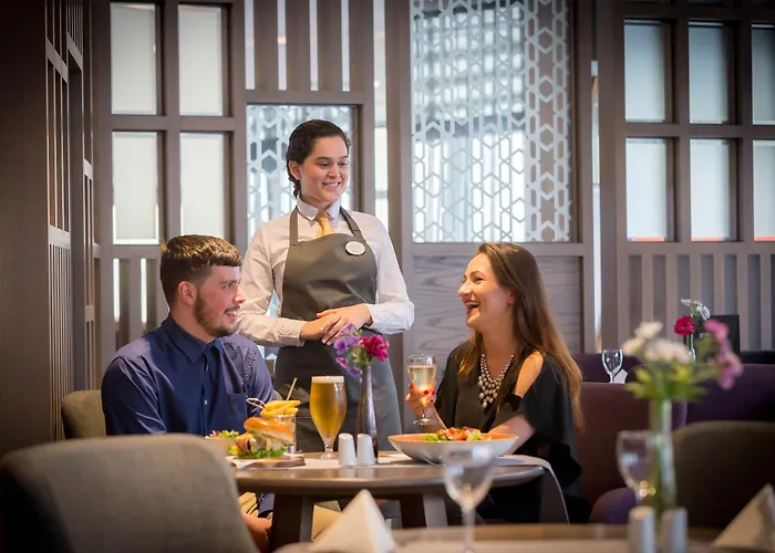 Maldron Pearse Street 4*