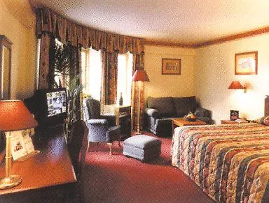 Maldron Pearse Street 4* Дублин