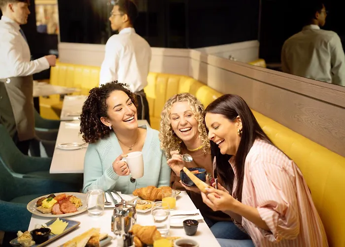 Maldron Pearse Street Dublin